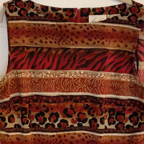 Kathie Lee Collection Pretty Print,Long Dress, size L,side slit,silky fabric,new - Picture 2 of 4